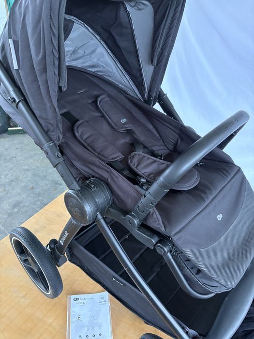 Carucior KINDERKRAFT Nea ,scaun reversibil in2 directii ,pana la 22 kg