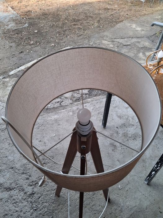 Продам светильники