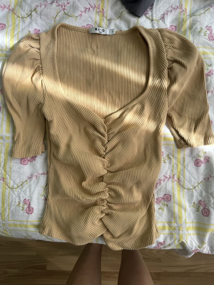 Блузи Calvin Klein, HM, About you, Stradivarius, Trendyol и други