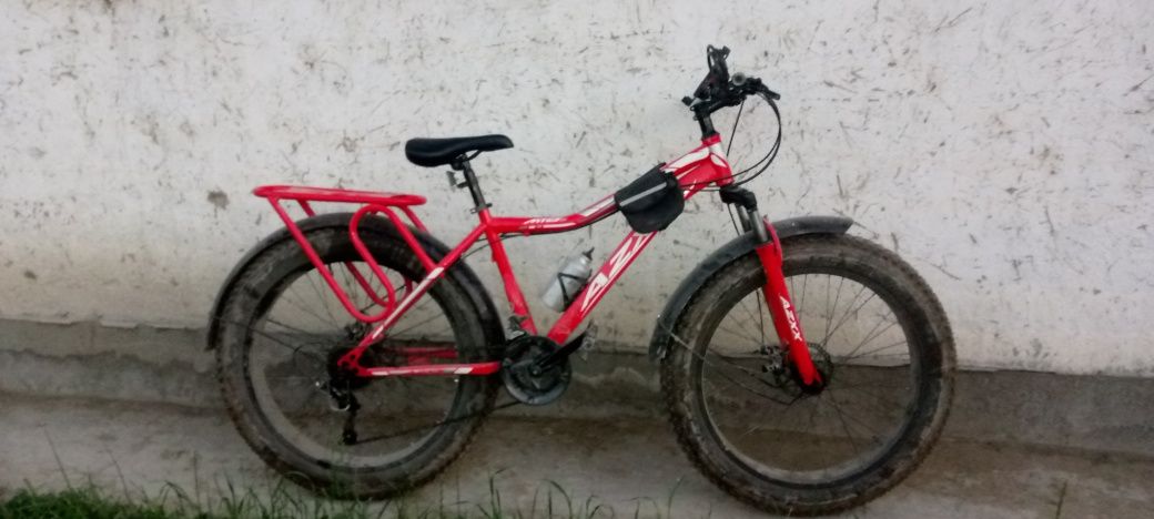 Velosiped sotiladi.