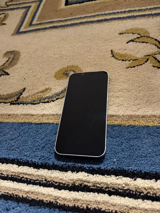 iPhone 14 в хорошем состояние