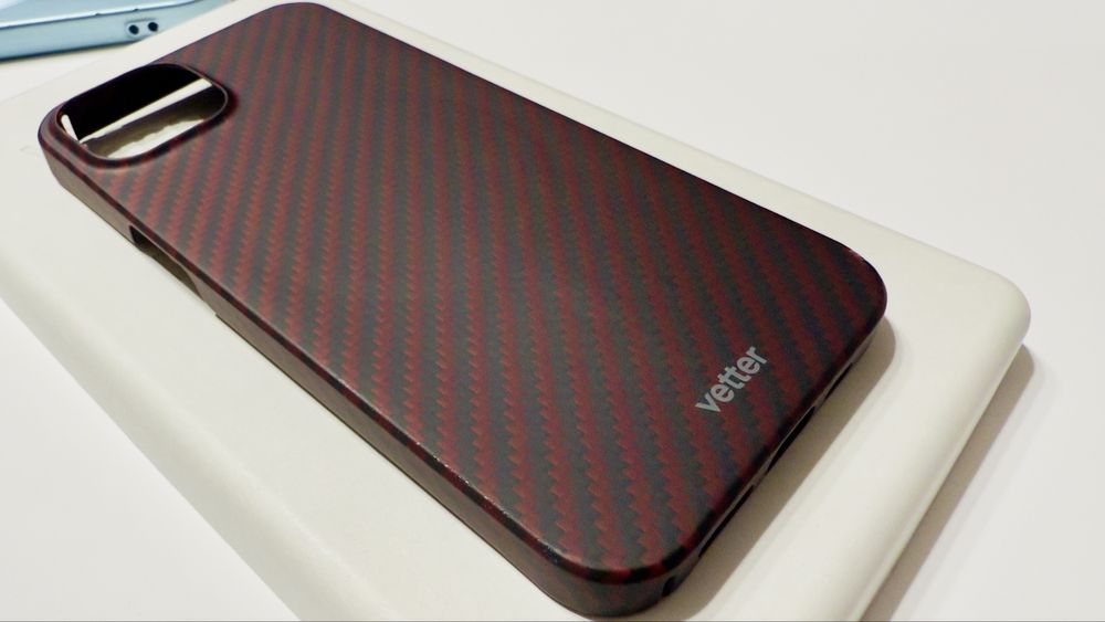 Vand husă din fibra de carbon si aramid penteu Iphone 14