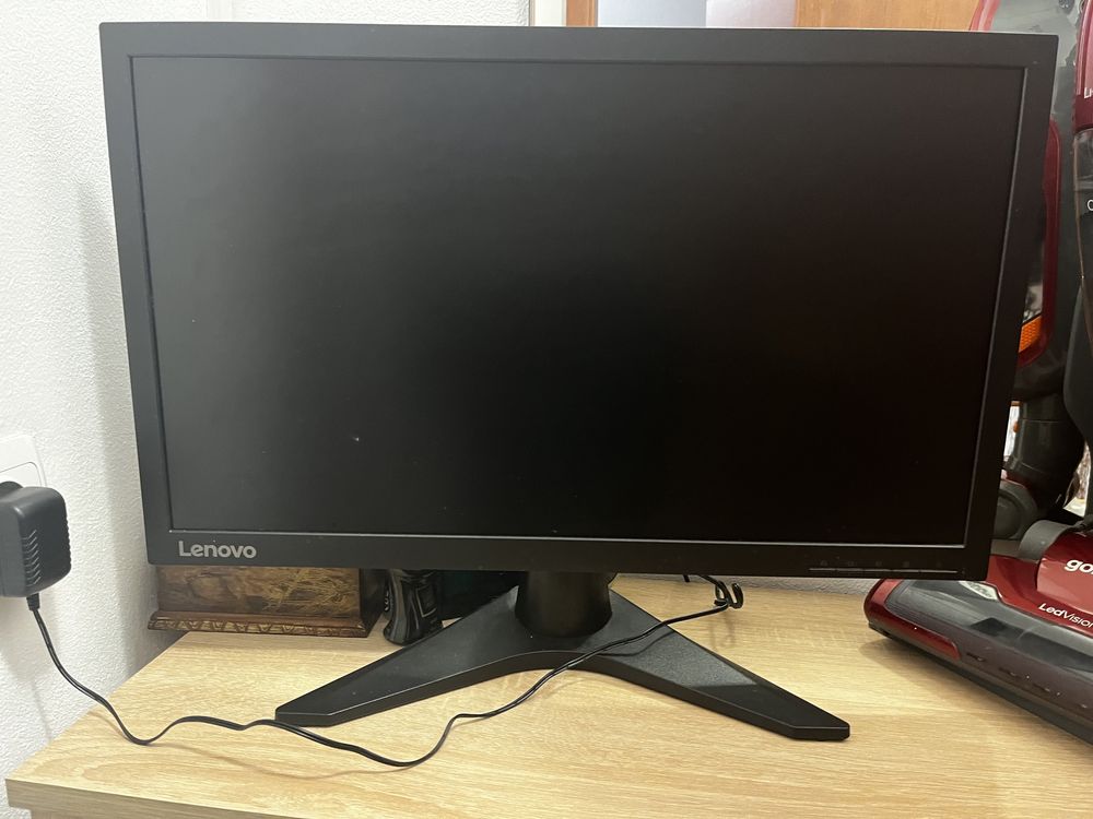 PC Radeon gaming plus monitor Lenovo 60hz