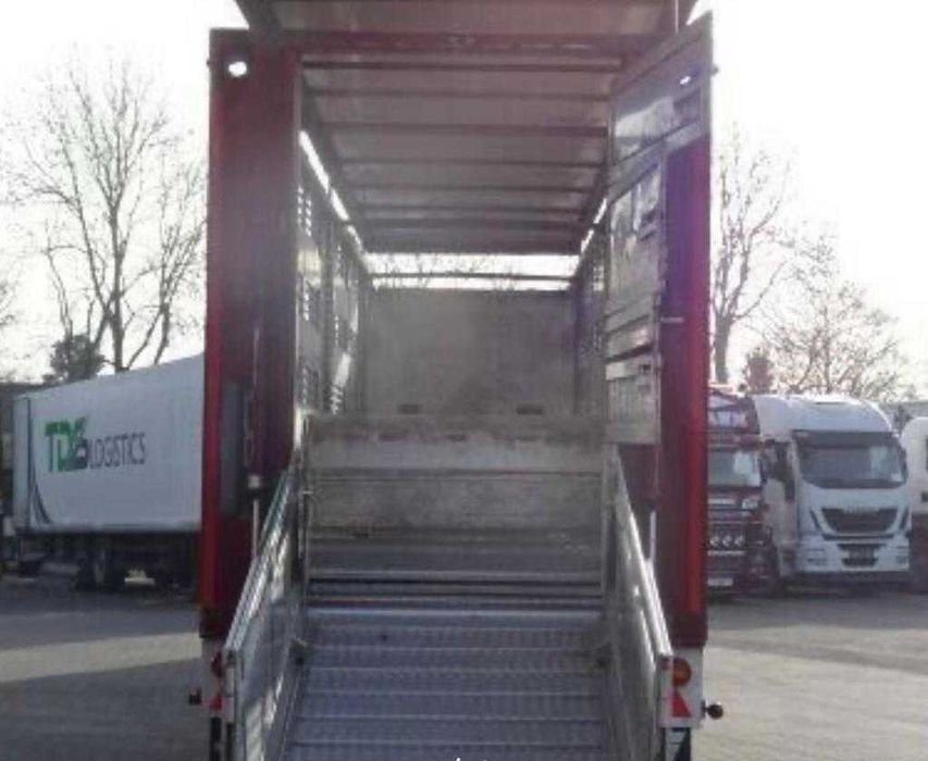 Vand Semiremorca Menke transport animale , posibilitate finantare