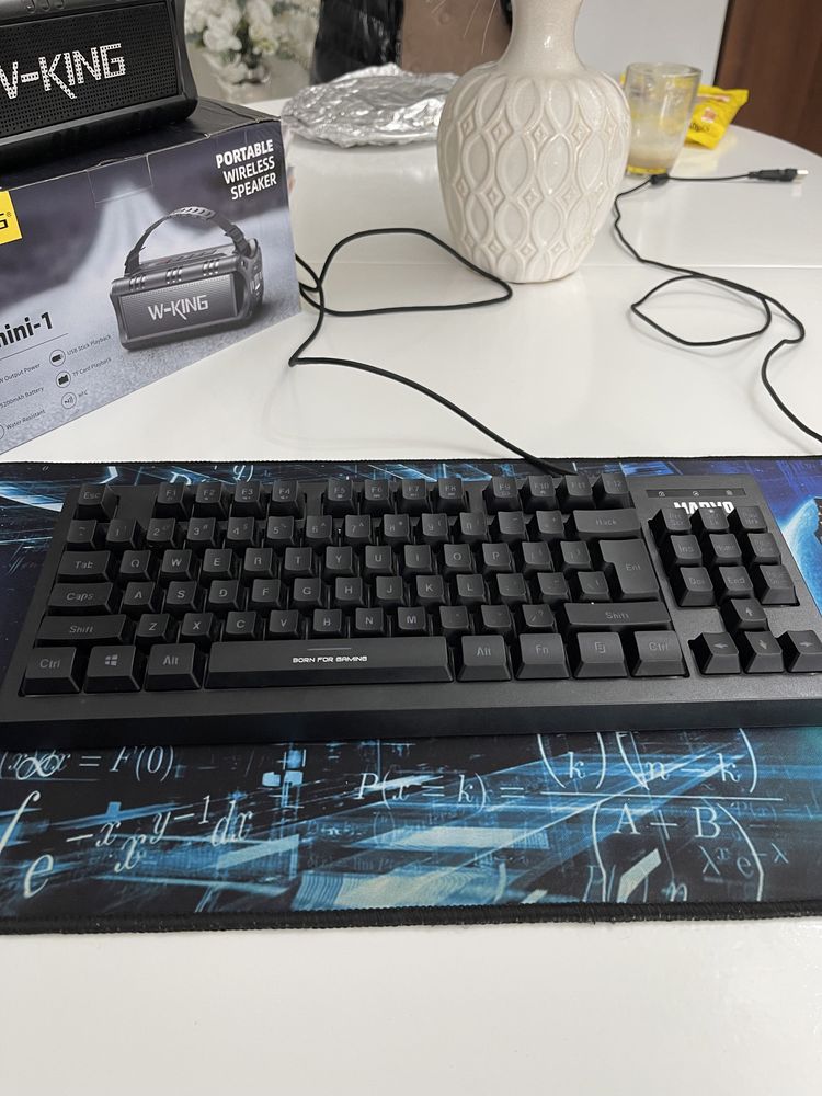 Tastatura Gaming,Mouse Gaming si Pad Gaming cu lumini