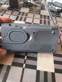 Vind radio portabil Sony