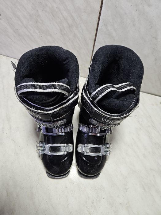 Clapari ski schi  Dalbello  mondo  23,5 corespunde mărimii 36-37