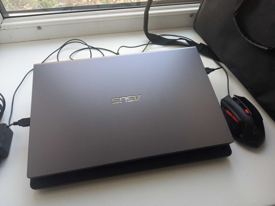 ASUS\Core i3 7020U\4-Ядер\8GB ОЗУ\1000GB\NVIDIA MX230 2GB\Game Nout-k!