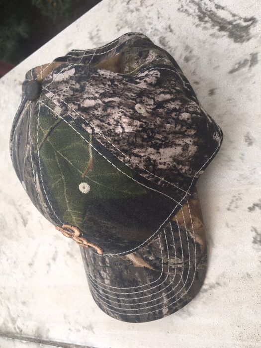 Шапки с козирка - камуфлирани - Browning и Rocky, нови - 10 лева брой