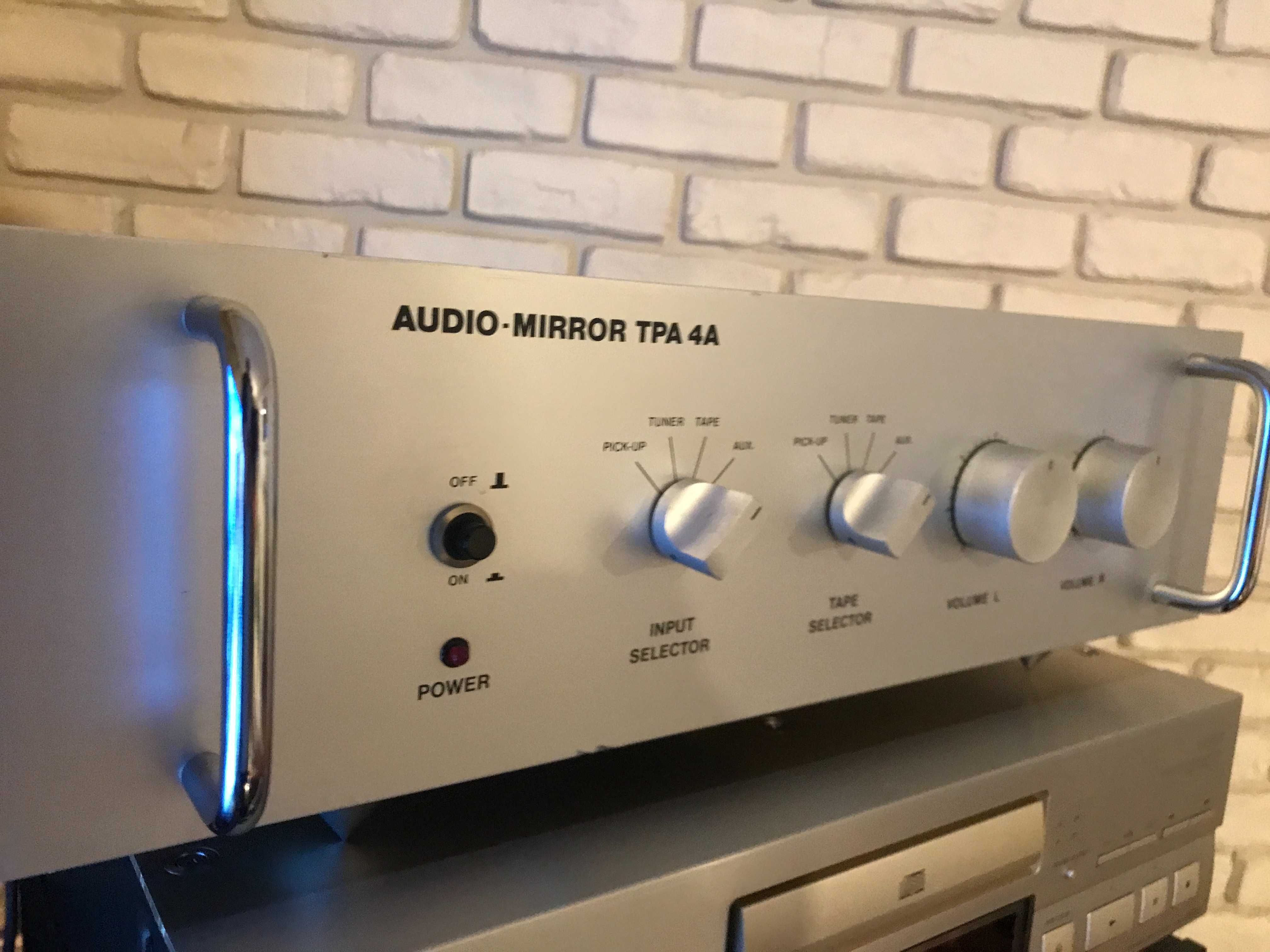 Preamplificator Tuburi - Audio Mirror TPA-4A