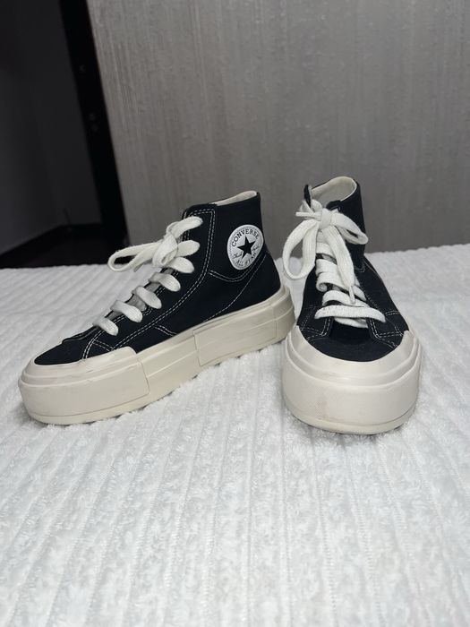 Converse damă marimea 37