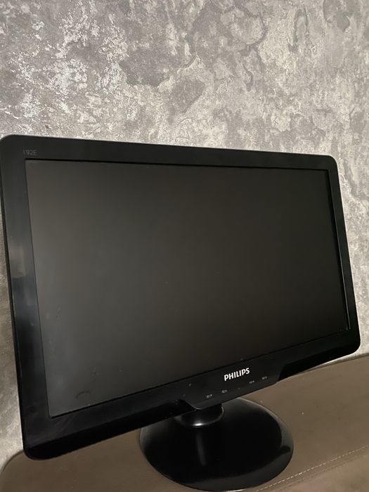 Продам 2 монитора