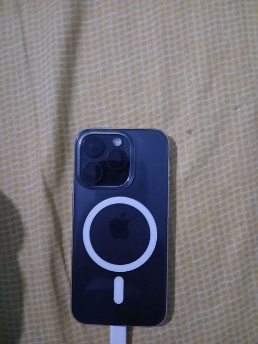 Айфон 15про 128гб