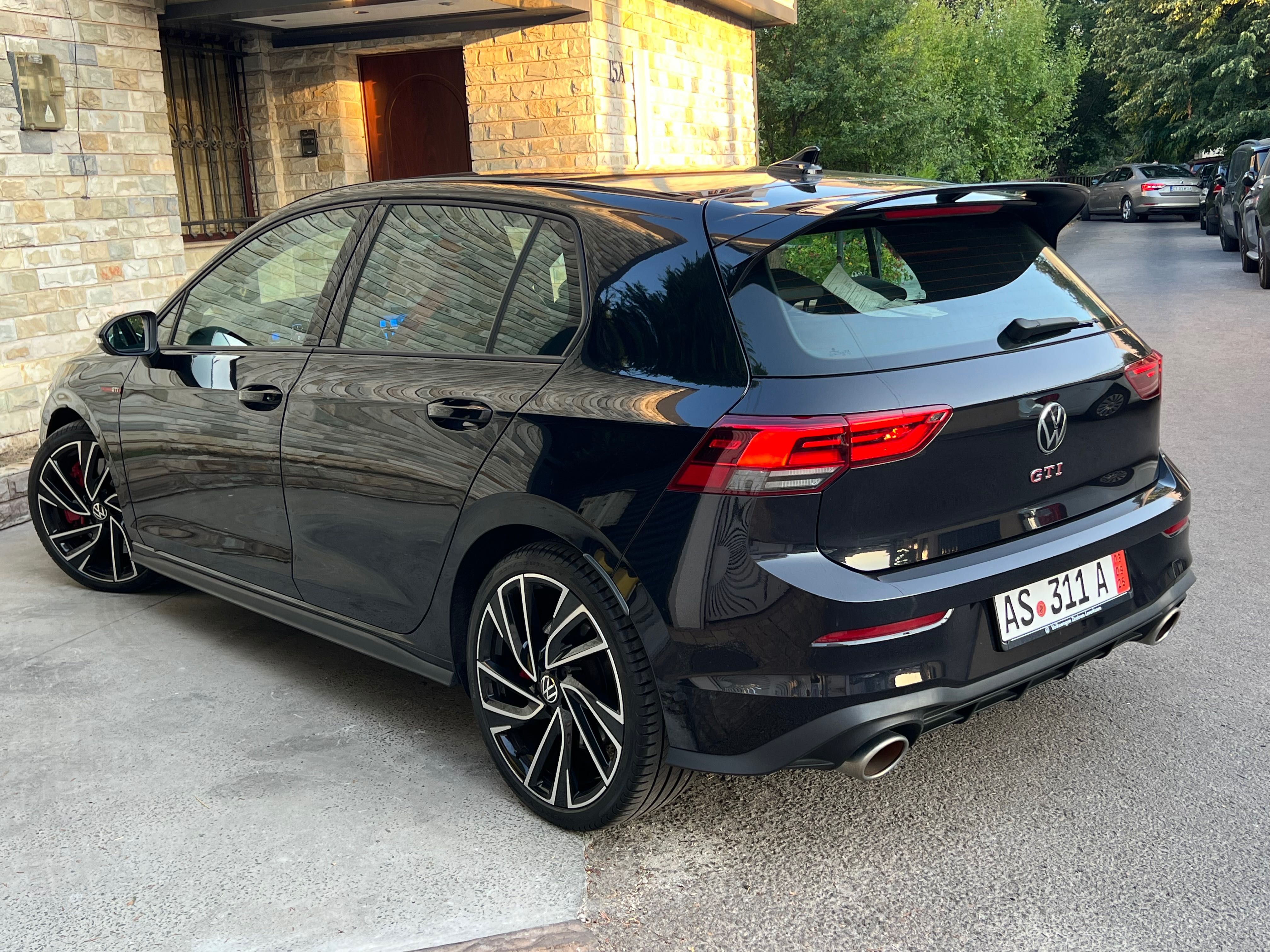 Vw golf VIII GTI 2022/06 300 cp harman automat impecabila