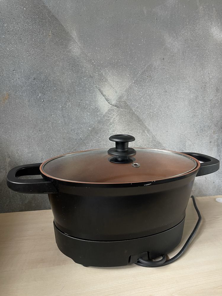 Електрическа тенджера - мултикукър Russell Hobbs