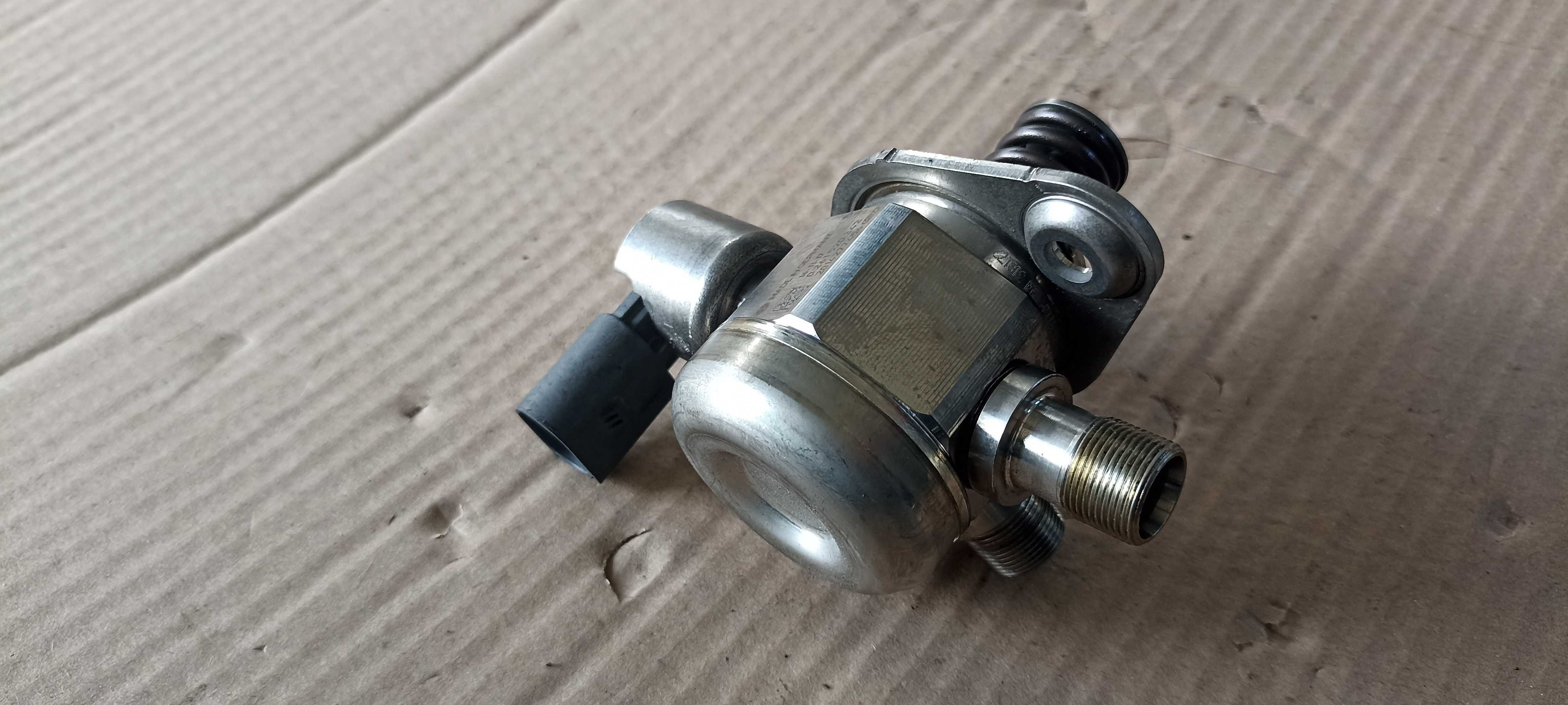 Pompa inalta presiune Mercedes 4.0L V8 Euro 6, pompa inalte 0261520342