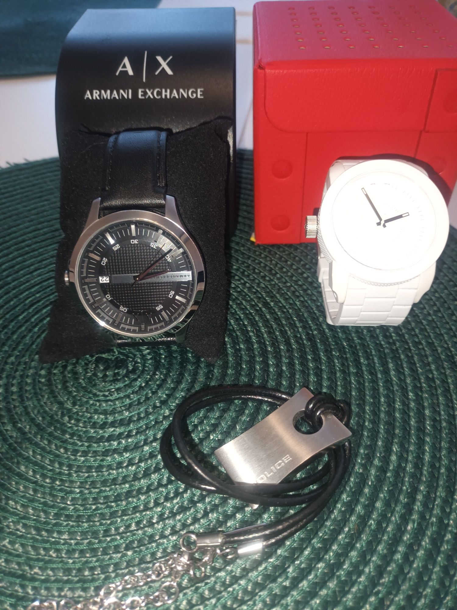 Часовник Армани + подарък