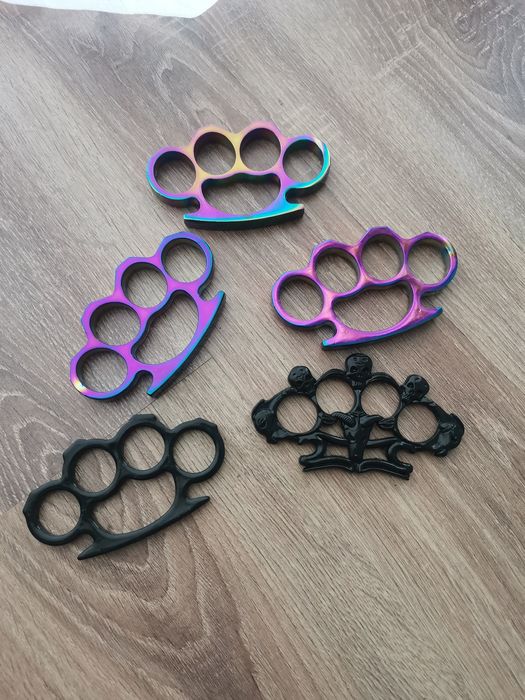 Box Pumn la alegere, preț per bucata