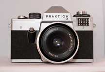 Aparat film Praktica LB cu  Carl Zeiss Jena Tessar 50mm 2.8