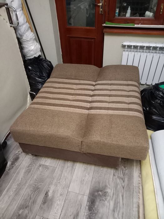 Два кресла раскладываются