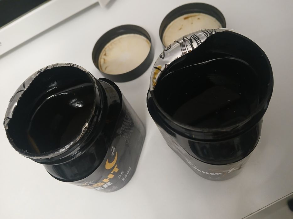 Se vând,sunt doar desfacute