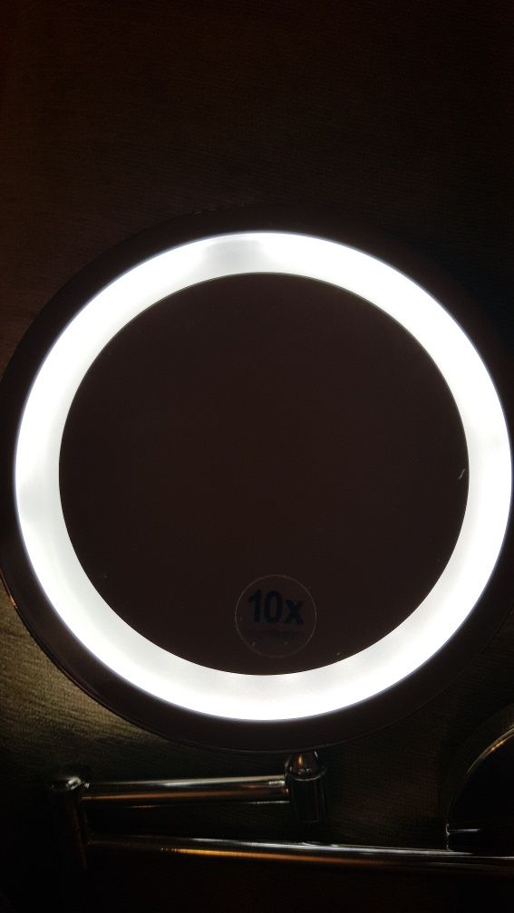 Огледало за стена с LED 7"