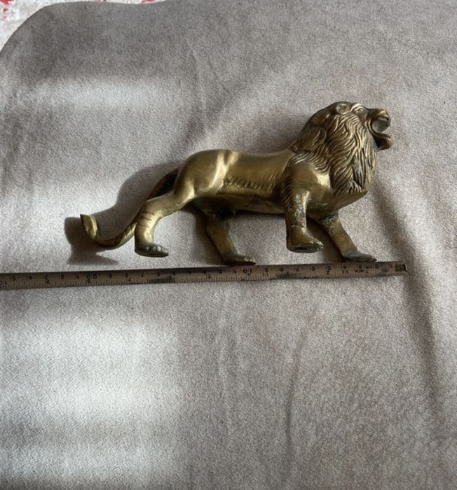 Statueta bronz cu leu, sec XIX, vechi