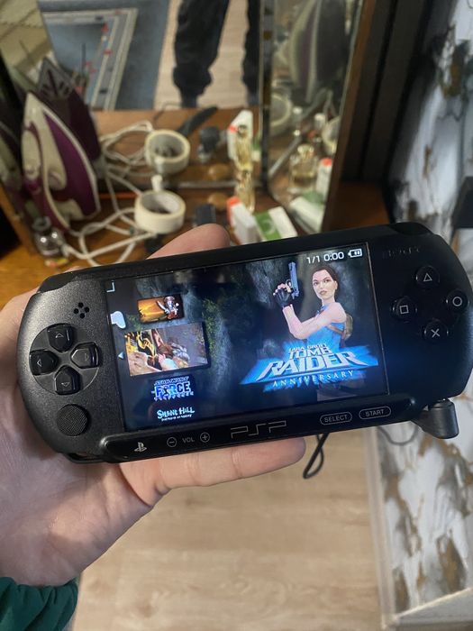 Продам PsP street 128gb