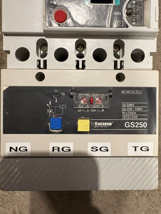 Comutator automat Bticino 250 Ah