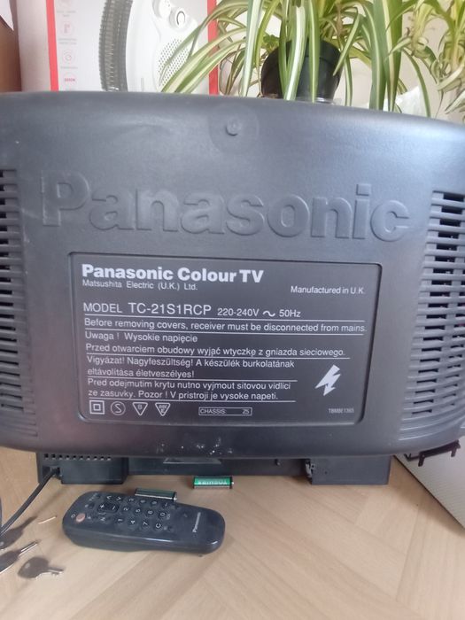 Стар телевизор работи