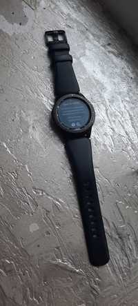 Умные  часы  samsung  gear s3