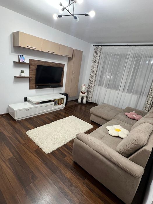 Apartament 2 camere la parter, zona stadionului