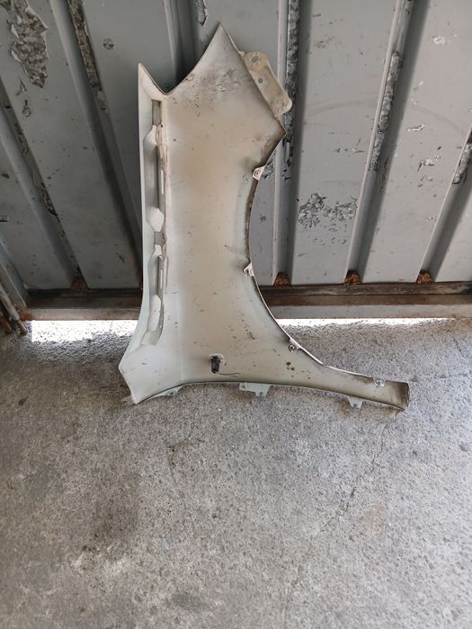 Ляв калник Skoda Fabia