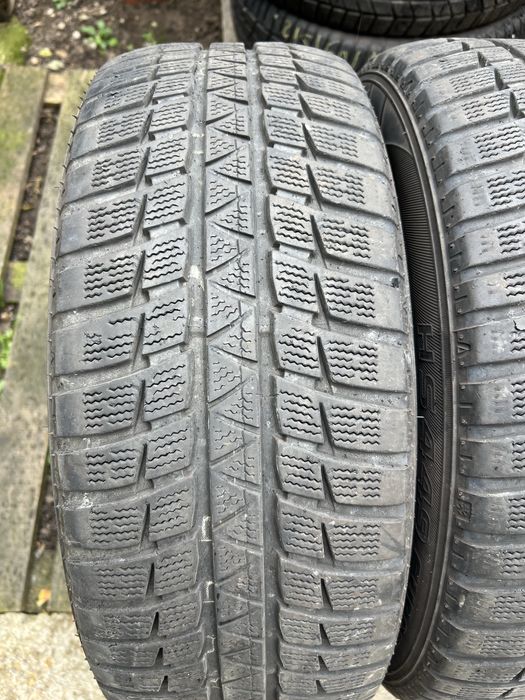 Cauciucuri iarna 205/55/16 Falken