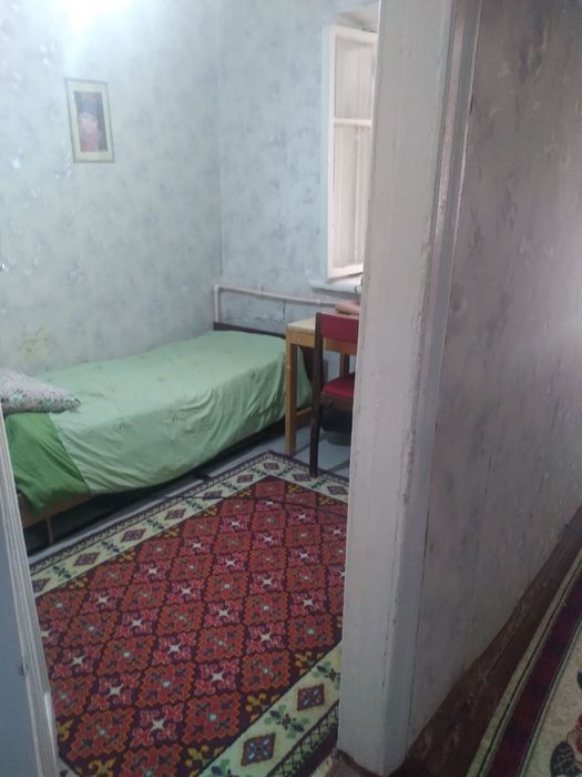 Uchqudoqda hovli  kottej sotiladi. Srochniy kelishilgan narxda.