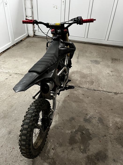 Ultra 125cc 4 timpi