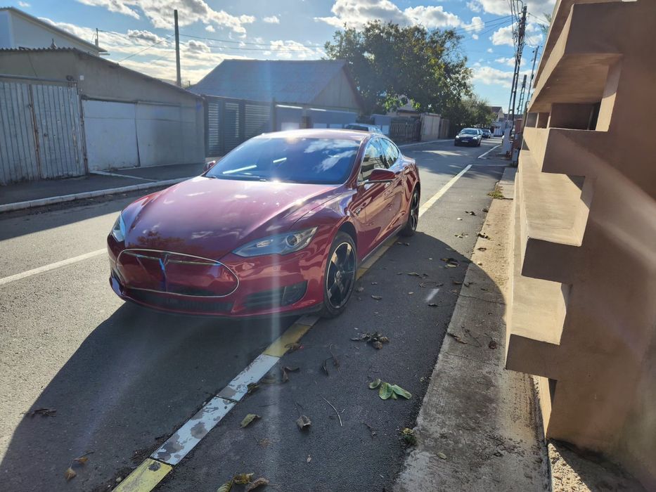tesla s85 Incarcare Gratis SC01