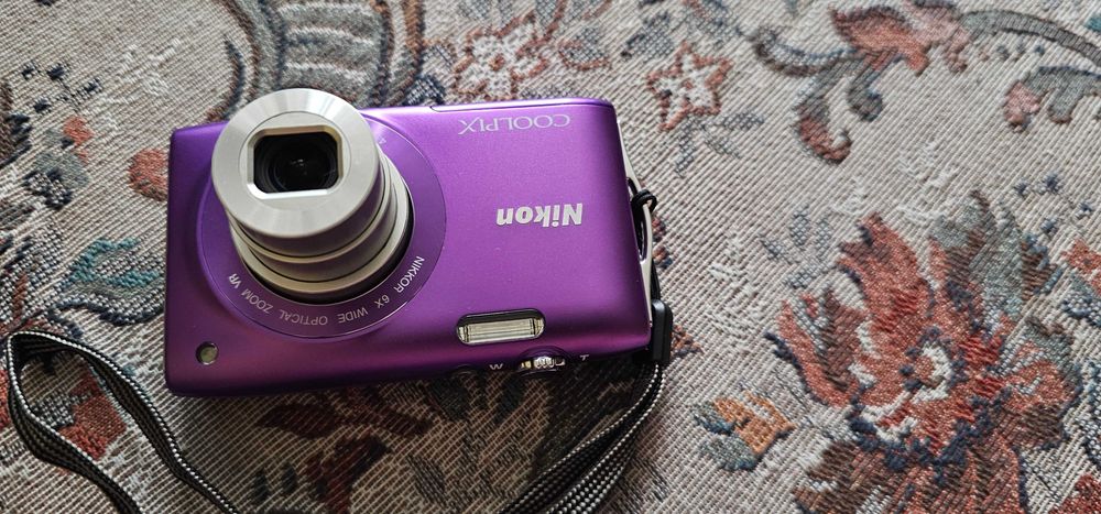 Aparat foto digital Nikon COOLPIX S3300, 16MP, Purple