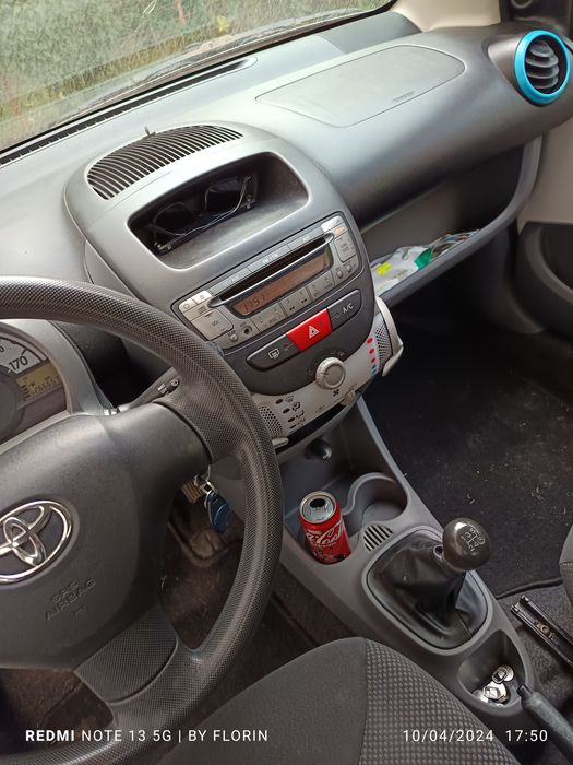 Toyota aygo 2011 vând/schimb cu Smartfortwo