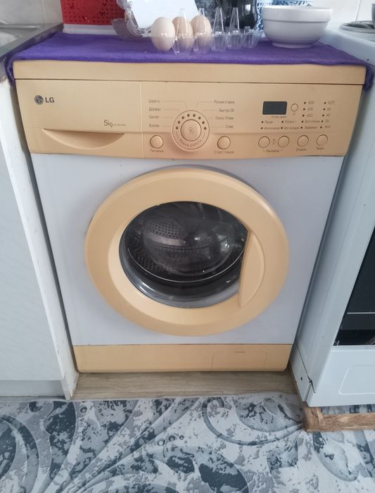 Продам стиральную машину