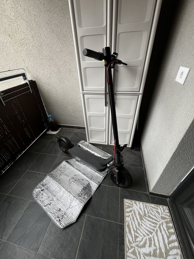 Vand trotineta electrica XIAOMI SCOOTER ELITE