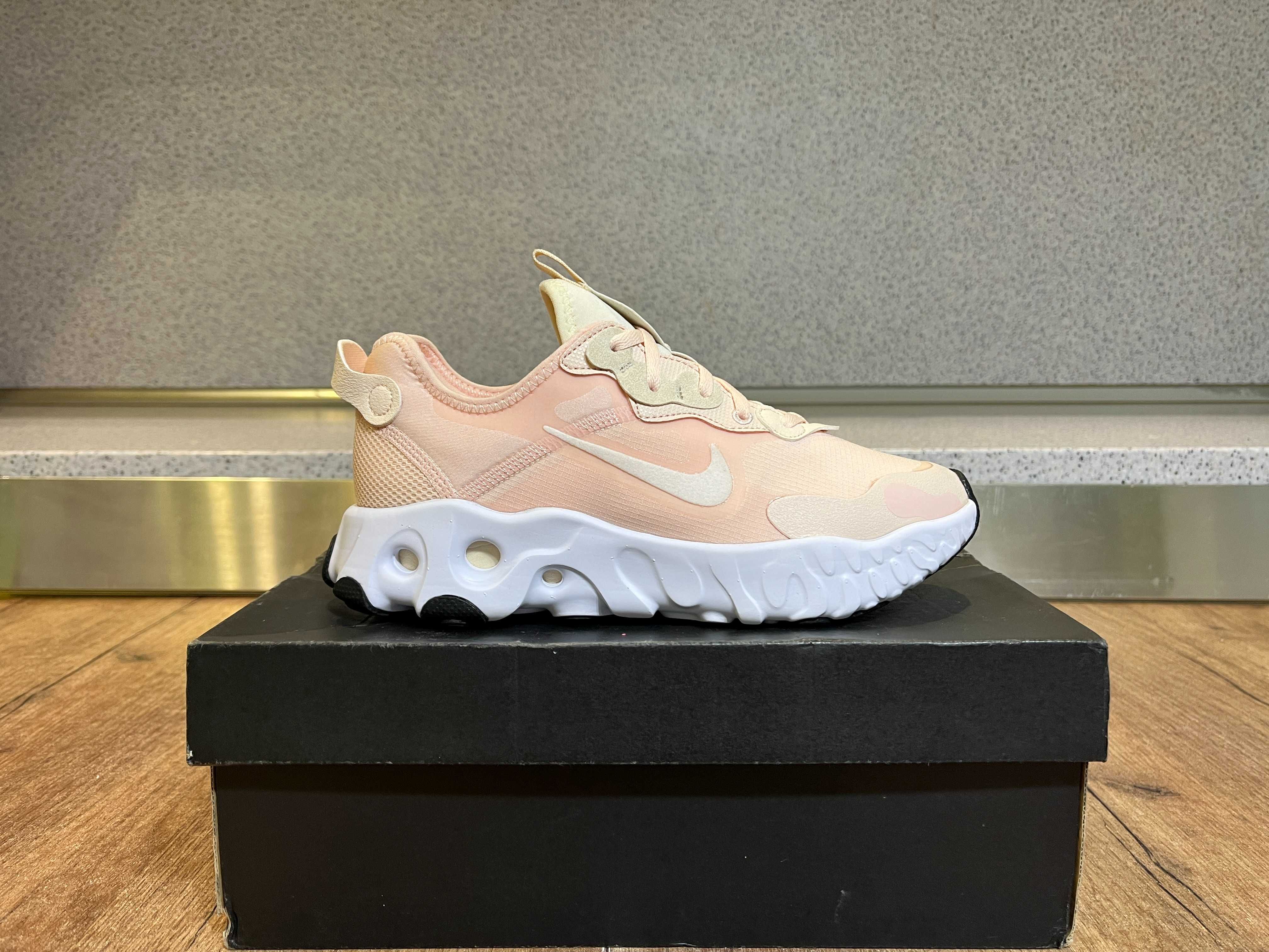 ОРИГИНАЛНИ *** Nike React Art3mis 'Orange Pearl'