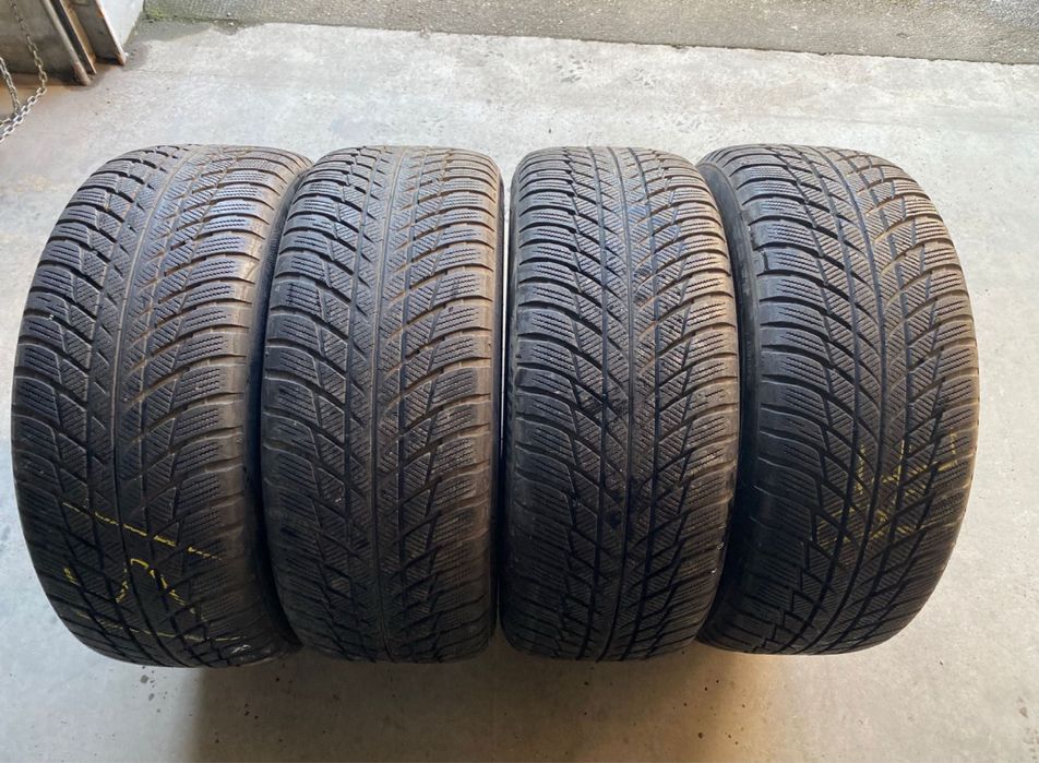 Anvelope M+S 225 50 18 Runflat Bridgestone