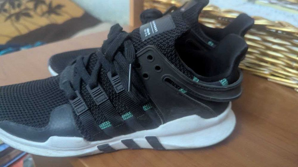 продам брендовые кроссы мужские