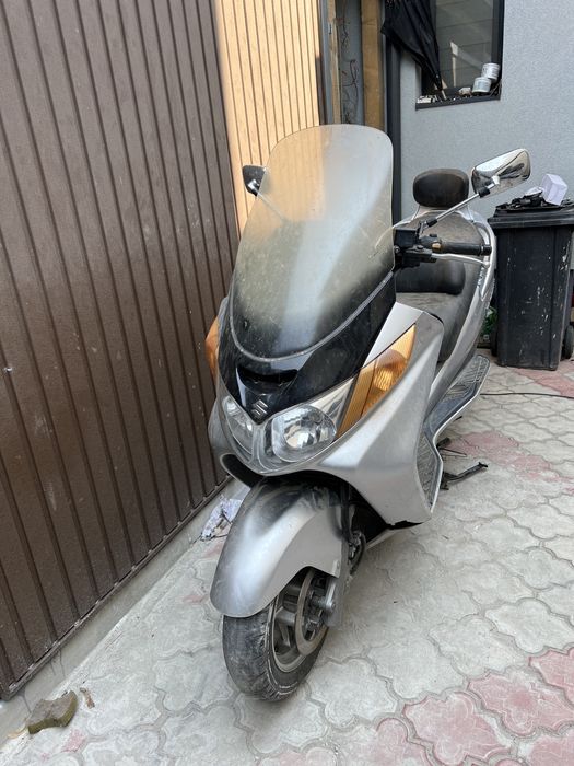 Burgman 400 injectie cu acte