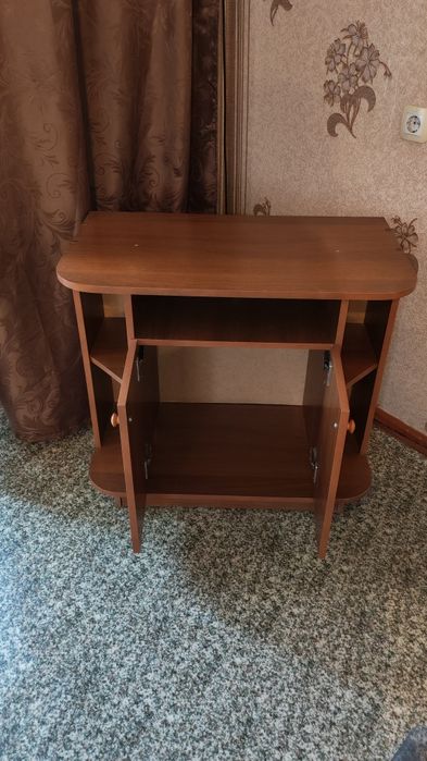 Тумба под телевизор