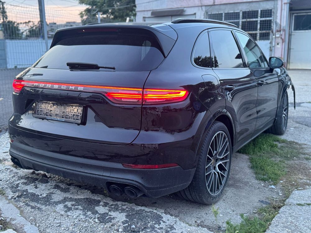 Porche Cayenne / 2020 / 3.0 benzina / 340 CP /  128.000 km / 4x4
