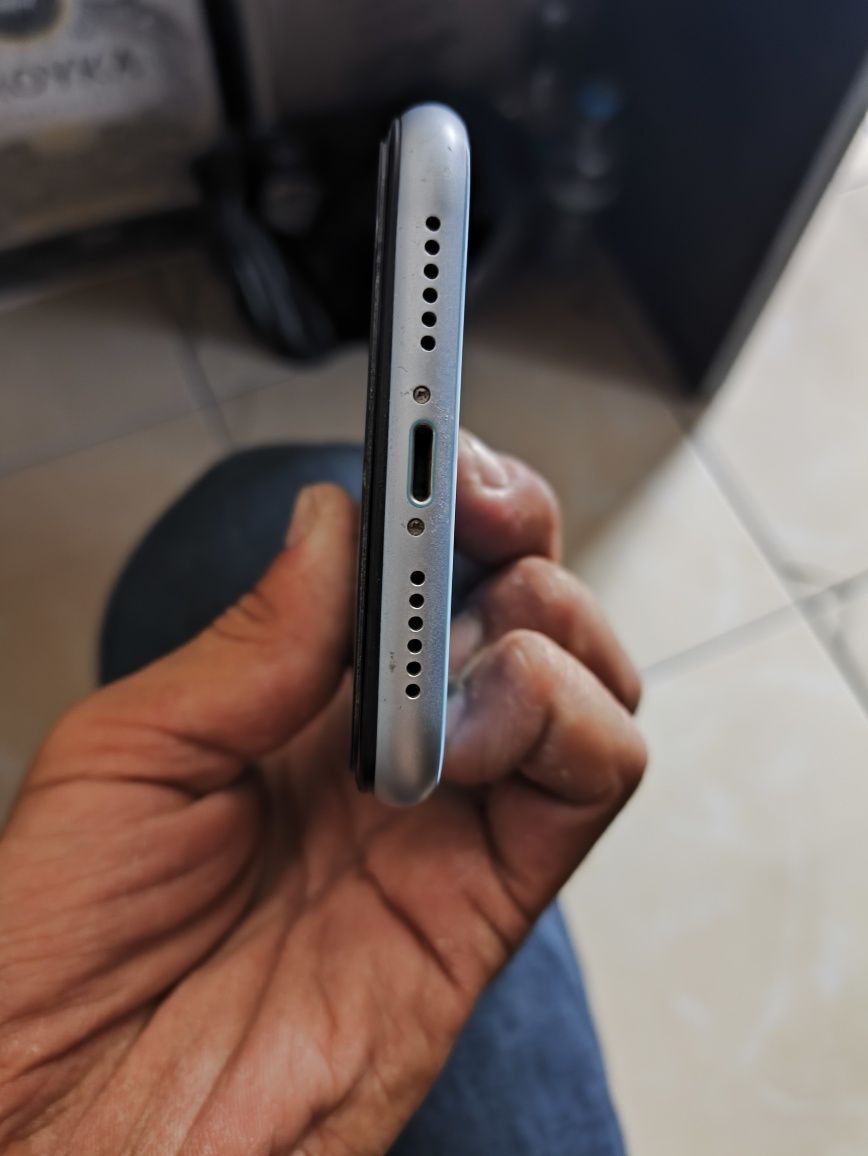 Iphone xr 64gb Ll/A