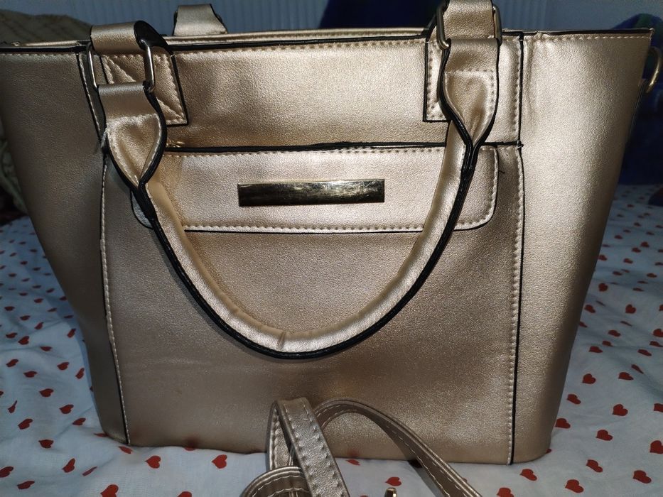 Аёллар сумкачаси