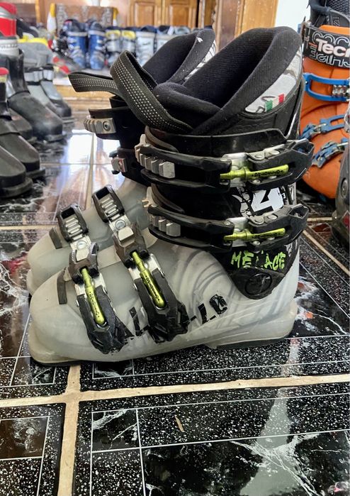 Ski-Clapari-Casti ->Adulți și copii